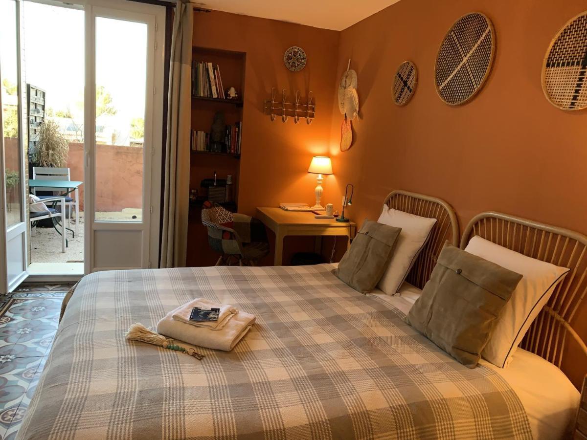 Chambre D'Hotes Lo Componairo Pouzols Екстер'єр фото